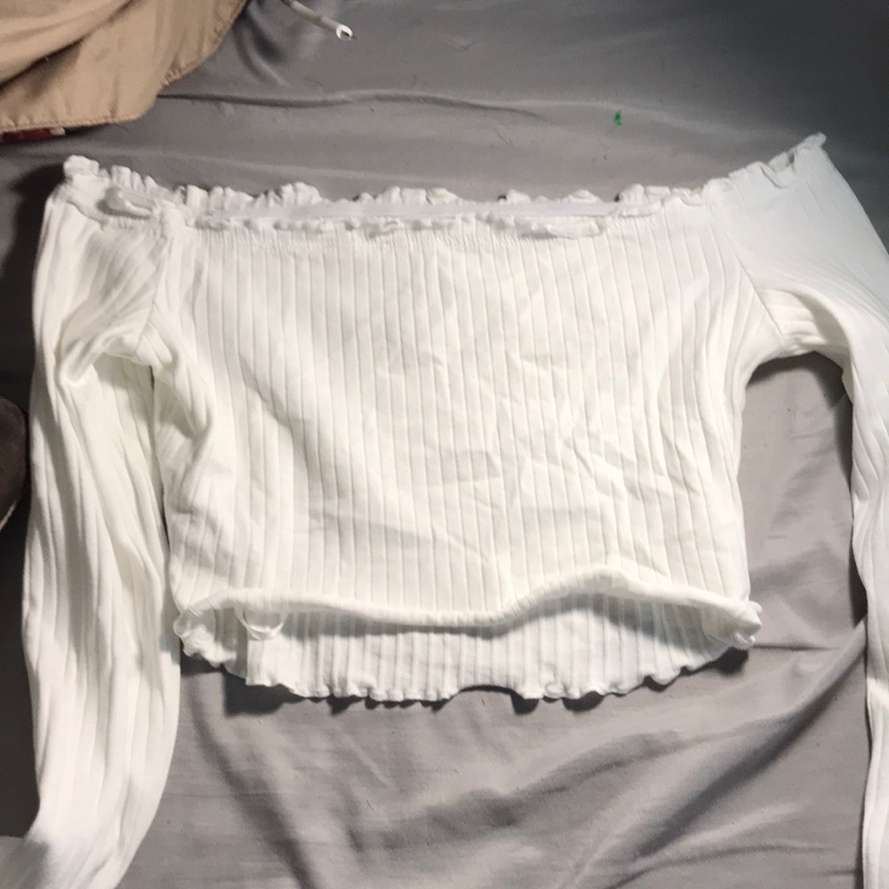 Crop top - Picture 3 of 4